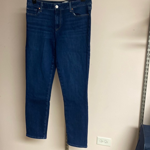 Jeans - Picture 1 of 4